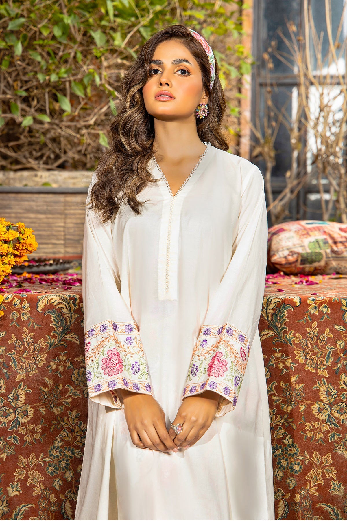 PRET EMBROIDERED &PRINTED LAWN 2 PCS