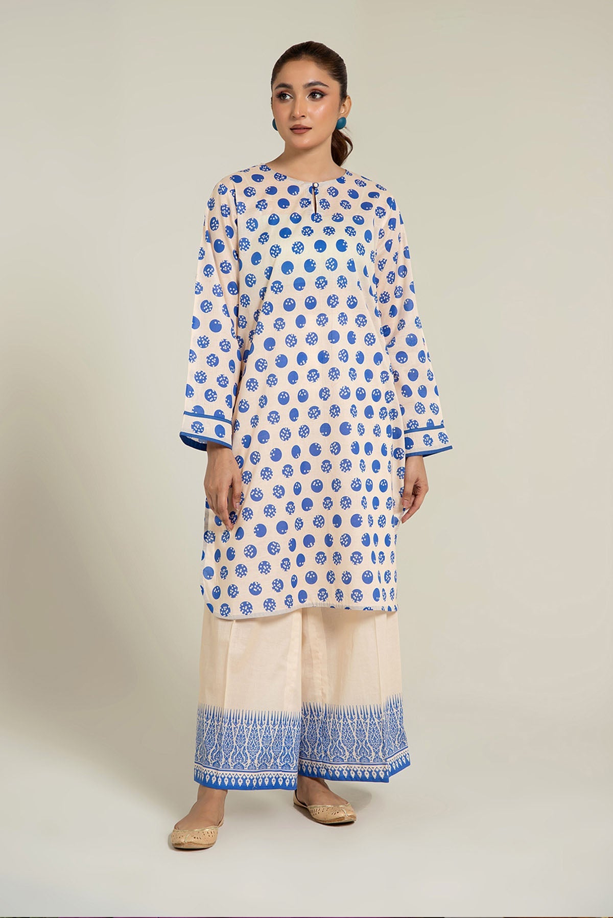 PRET  PRINTED LAWN 2 PCS
