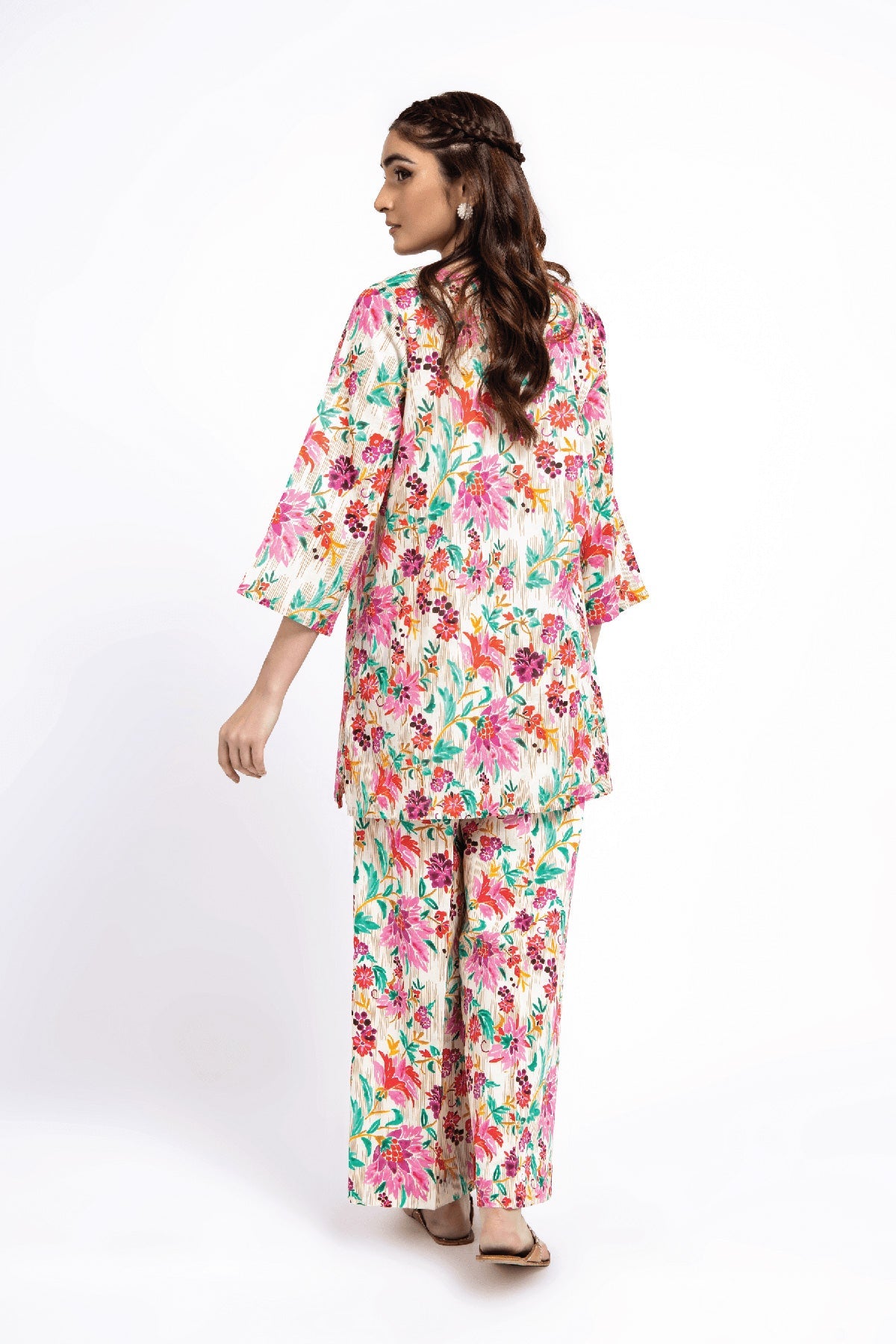 PRET PRINTED LAWN 2 PCS
