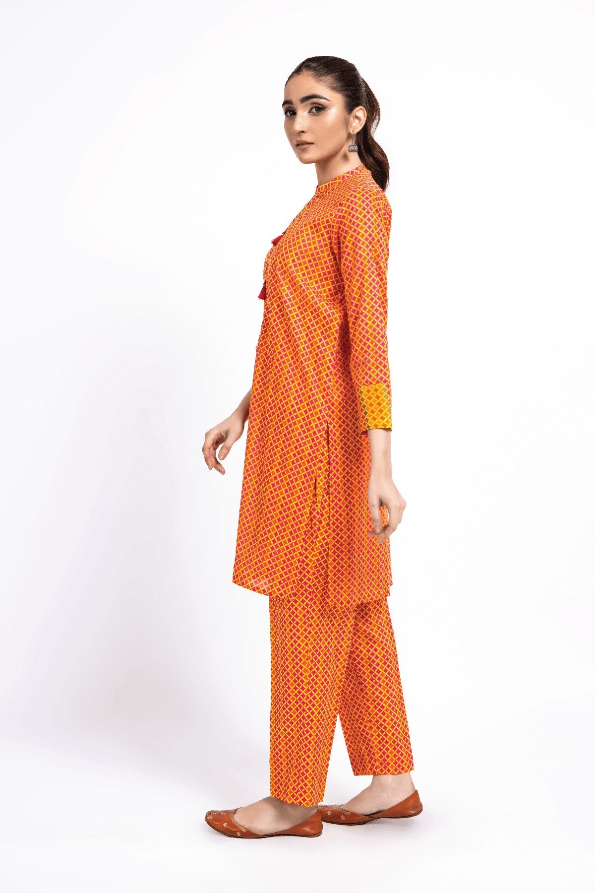 PRET  PRINTED LAWN 2 PCS