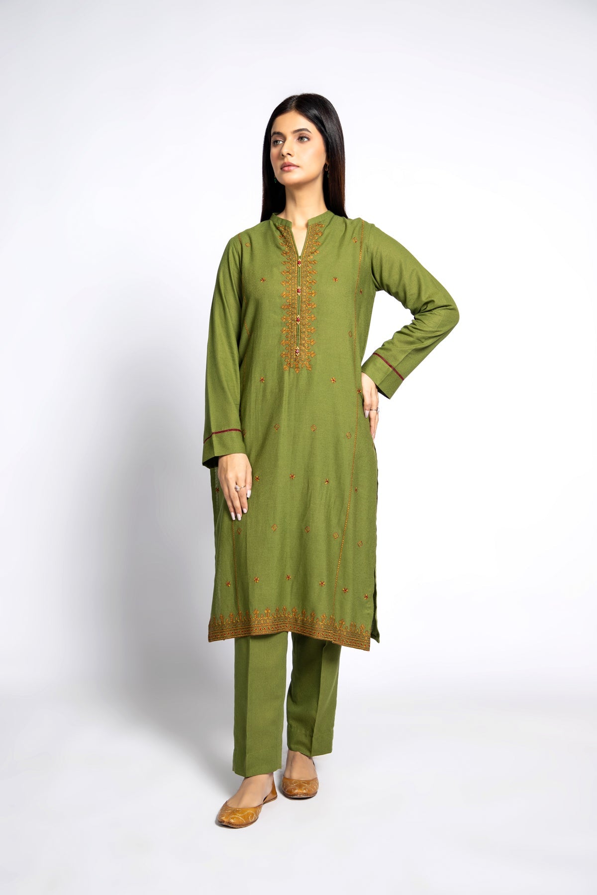 PRET EMBROIDERED  KARANDI LAWN  2 PCS