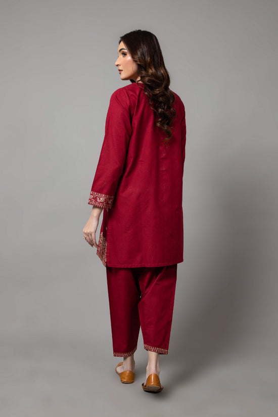 PRET EMBROIDERED SLUB KHADDAR 2 PCS