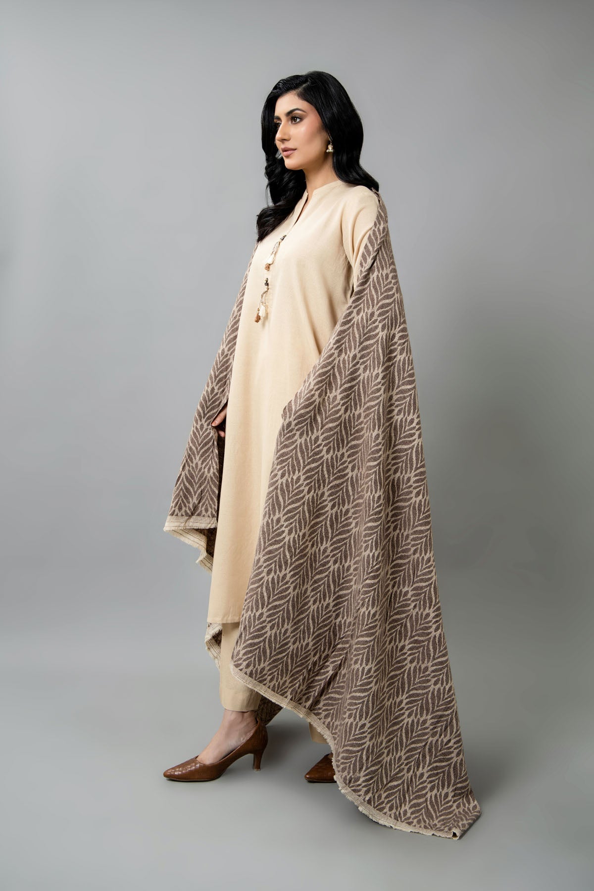 NEPALI WOOL SHAWL 1 PCS