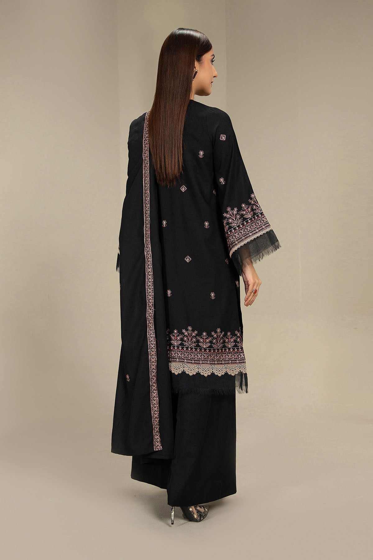 EMBROIDERED  KARANDI LAWN 3PCS (UNSTITCHED)