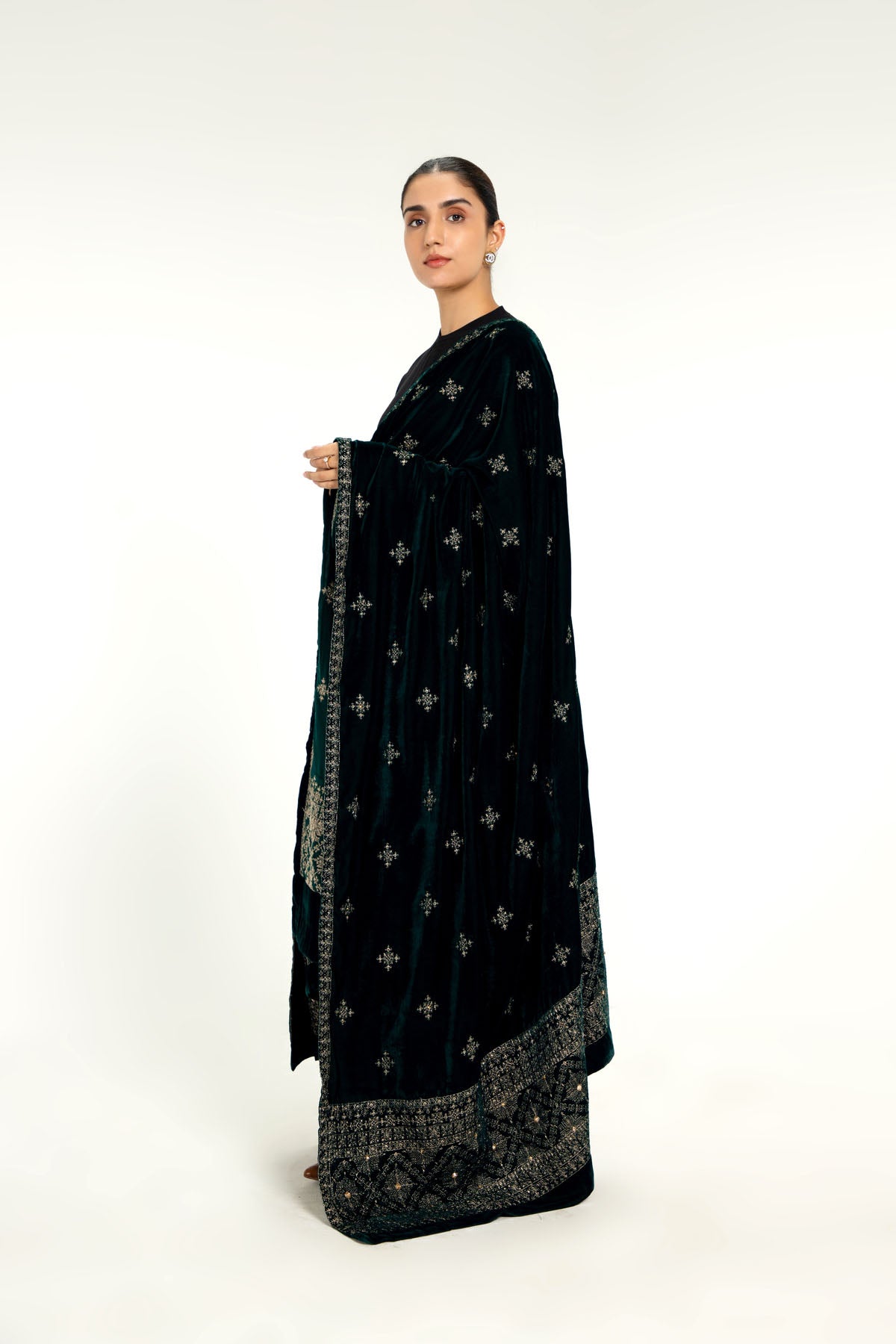 EMBROIDERED VELVET SHAWL