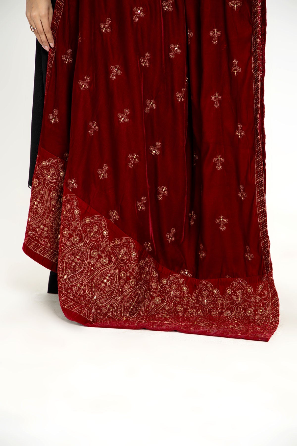 EMBROIDERED VELVET SHAWL