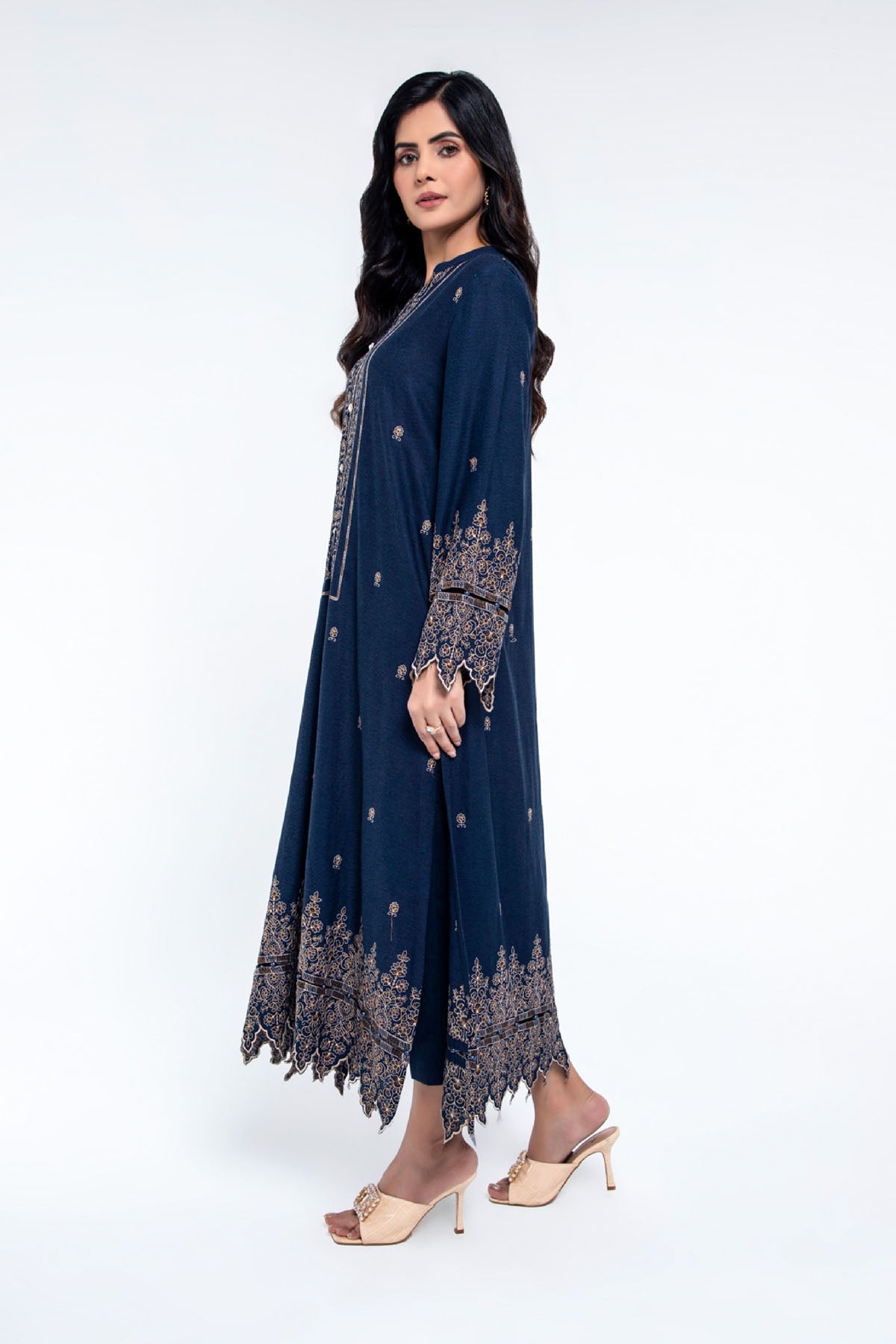 EMBROIDERED KARANDI LAWN 2 PCS (UNSTITCHED)