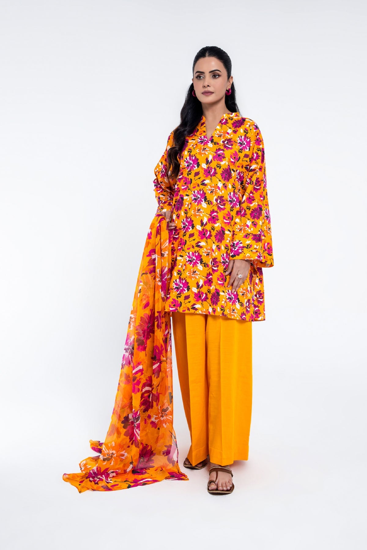PRET PRINTED SLUB KHADDAR  3 PCS