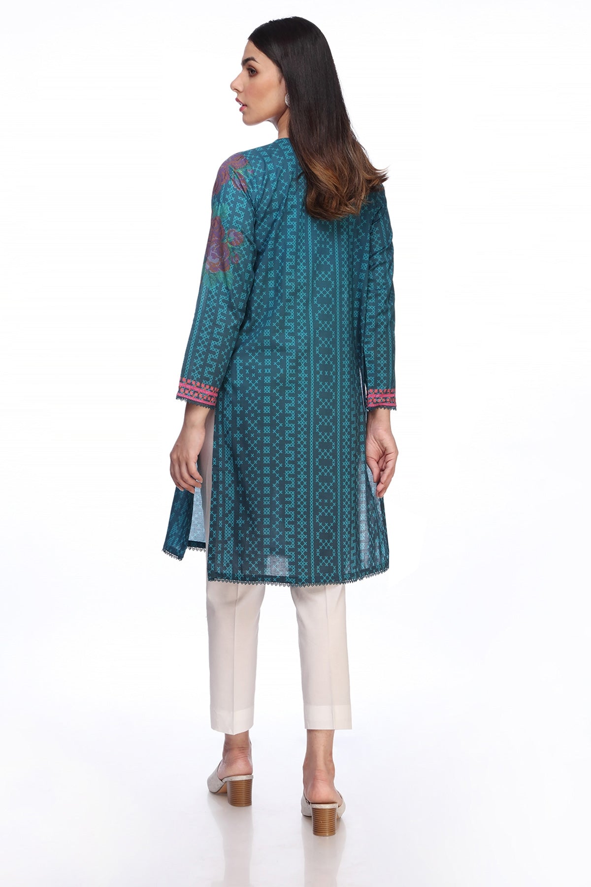 PRET PRINTED LAWN 1 PCS