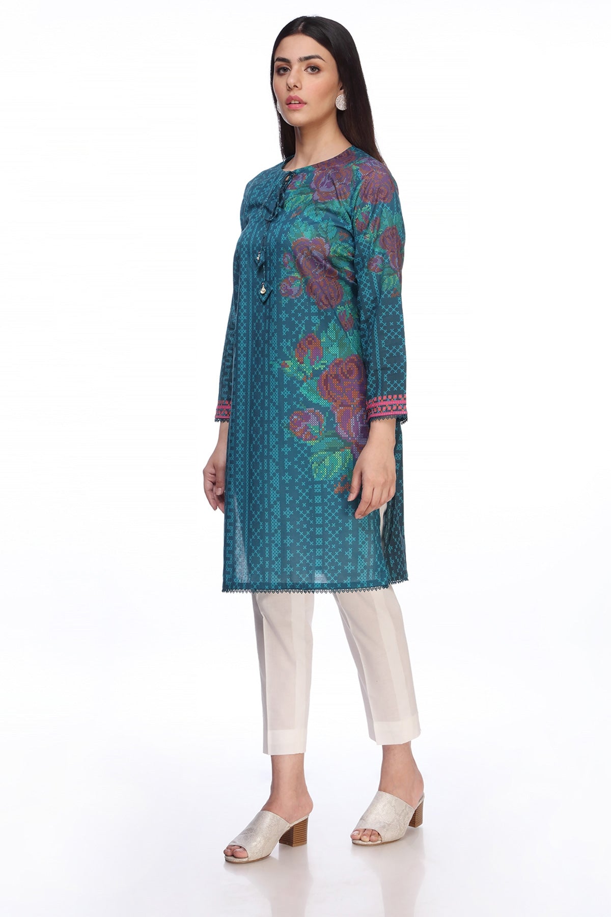 PRET PRINTED LAWN 1 PCS