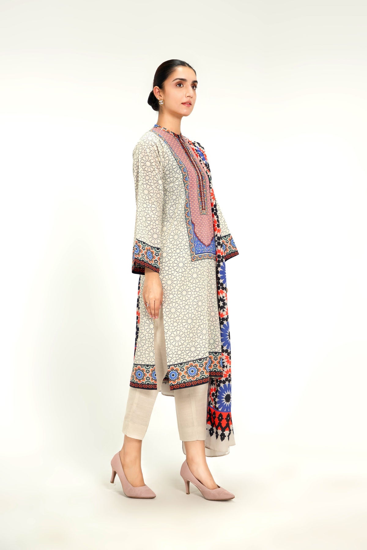 PRET PRINTED KHADDAR 2 PCS