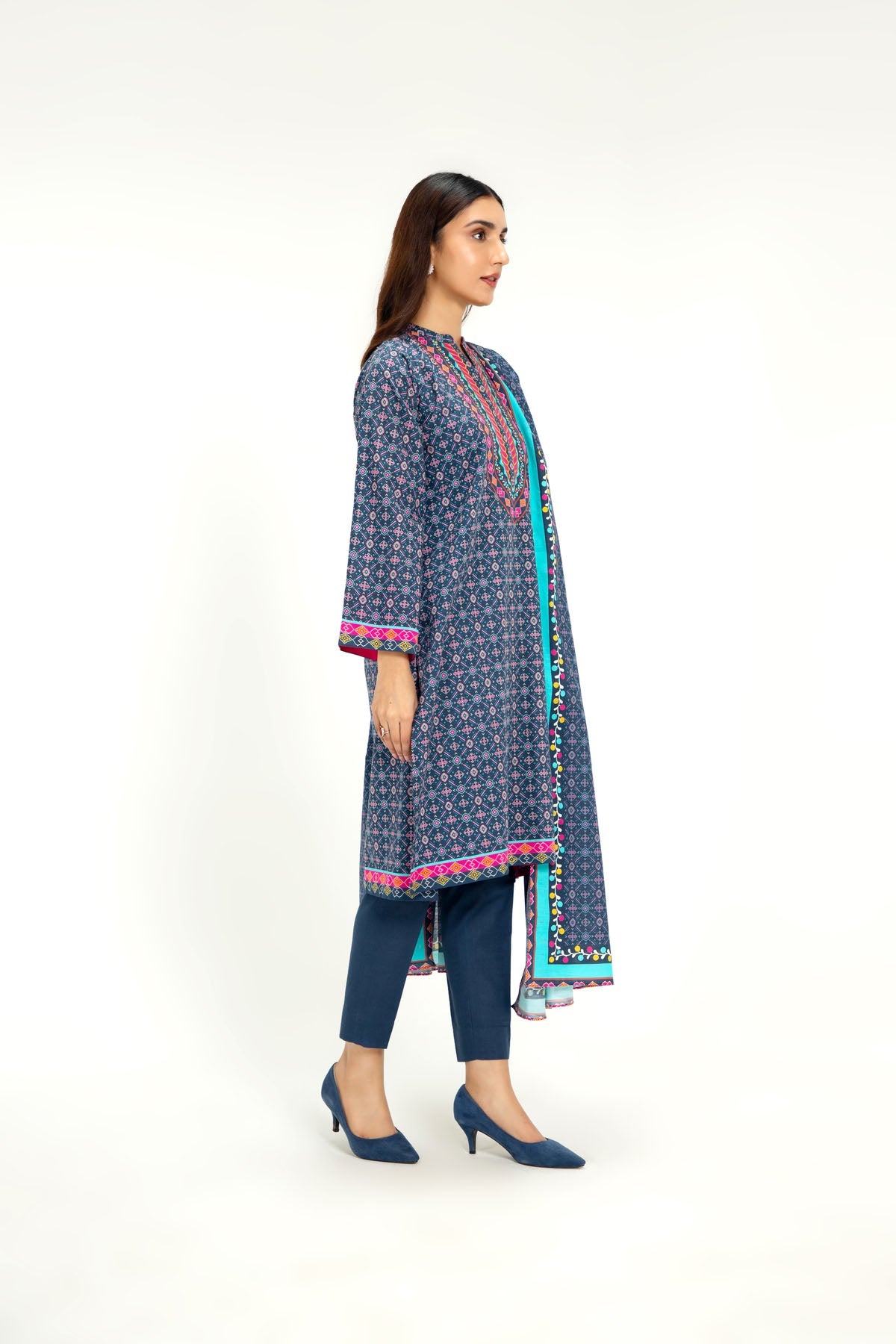 PRET PRINTED KHADDAR 3 PCS