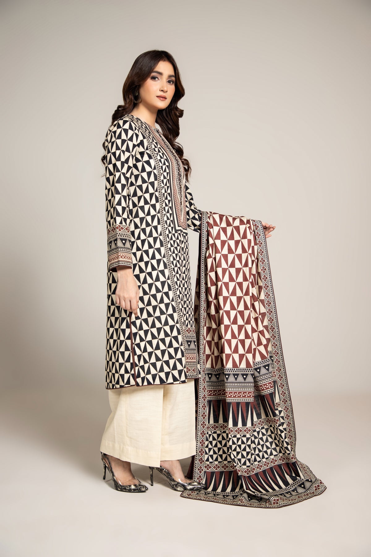 PRINTED SLUB KHADDAR 3 PCS (UNSTITCHED)
